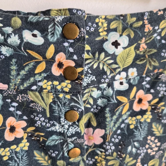 KAZAK MONTREAL Floral Print Cotton Skirt - Teal with Pastel Flowers - Picture 3 of 8